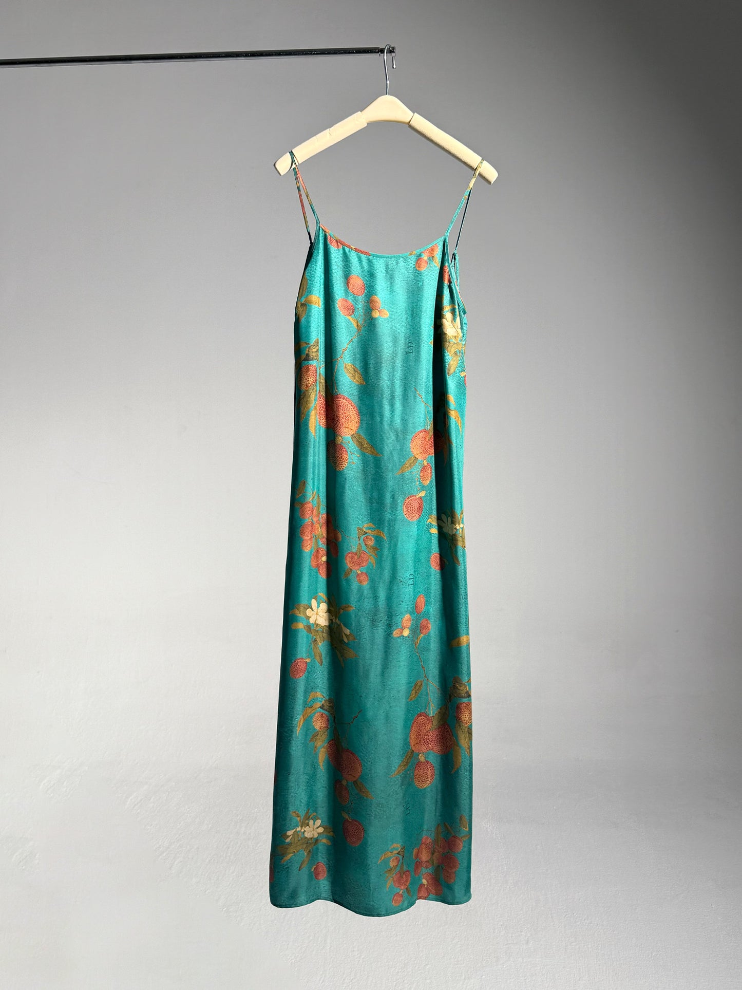 26SS 青荔枝印花铜氨连衣裙白底图