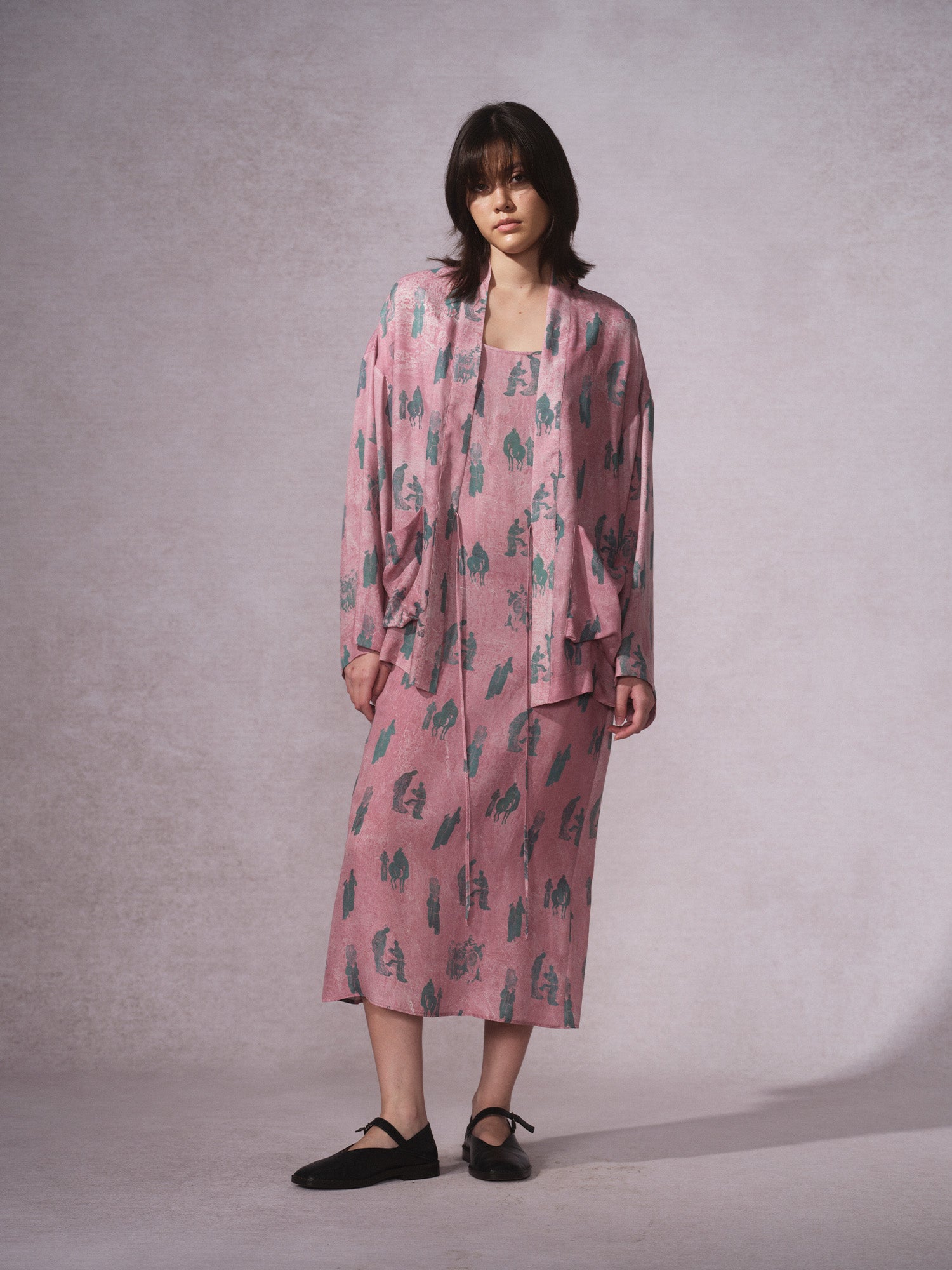 26SS 粉青铜印花铜氨道袍3