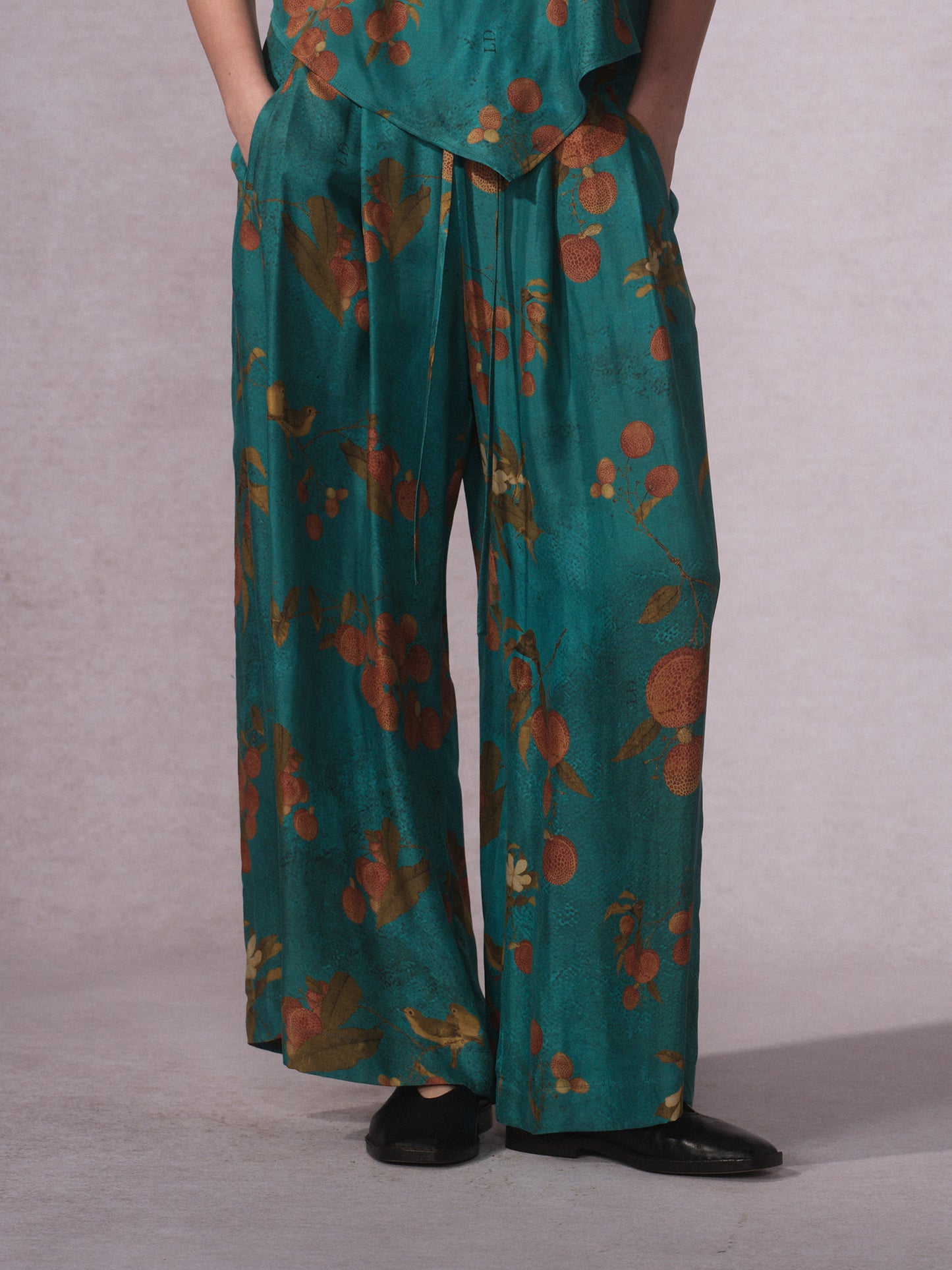 26SS 青荔枝印花铜氨长裤0