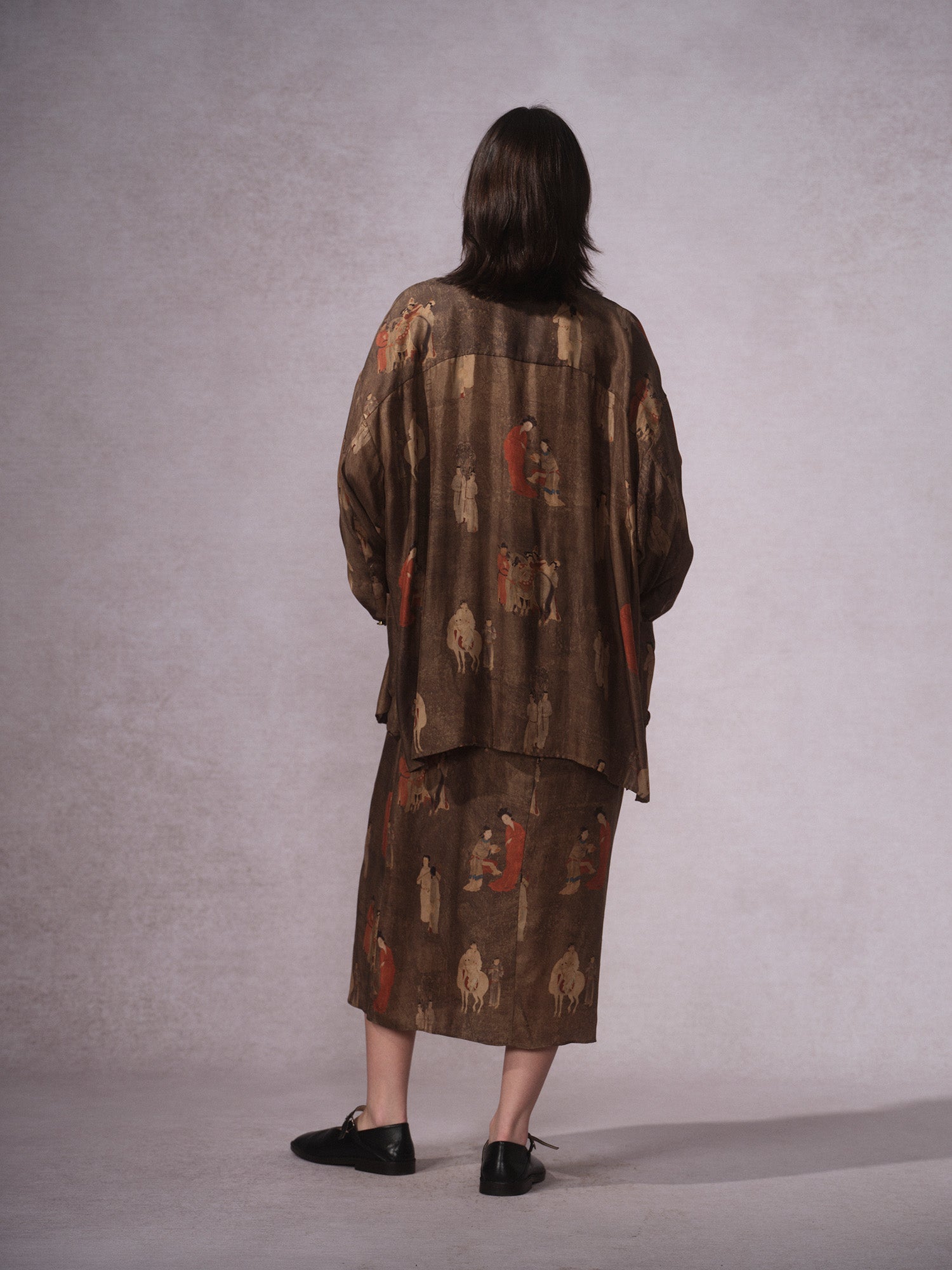 26SS 古铜人印花铜氨道袍衬衫3