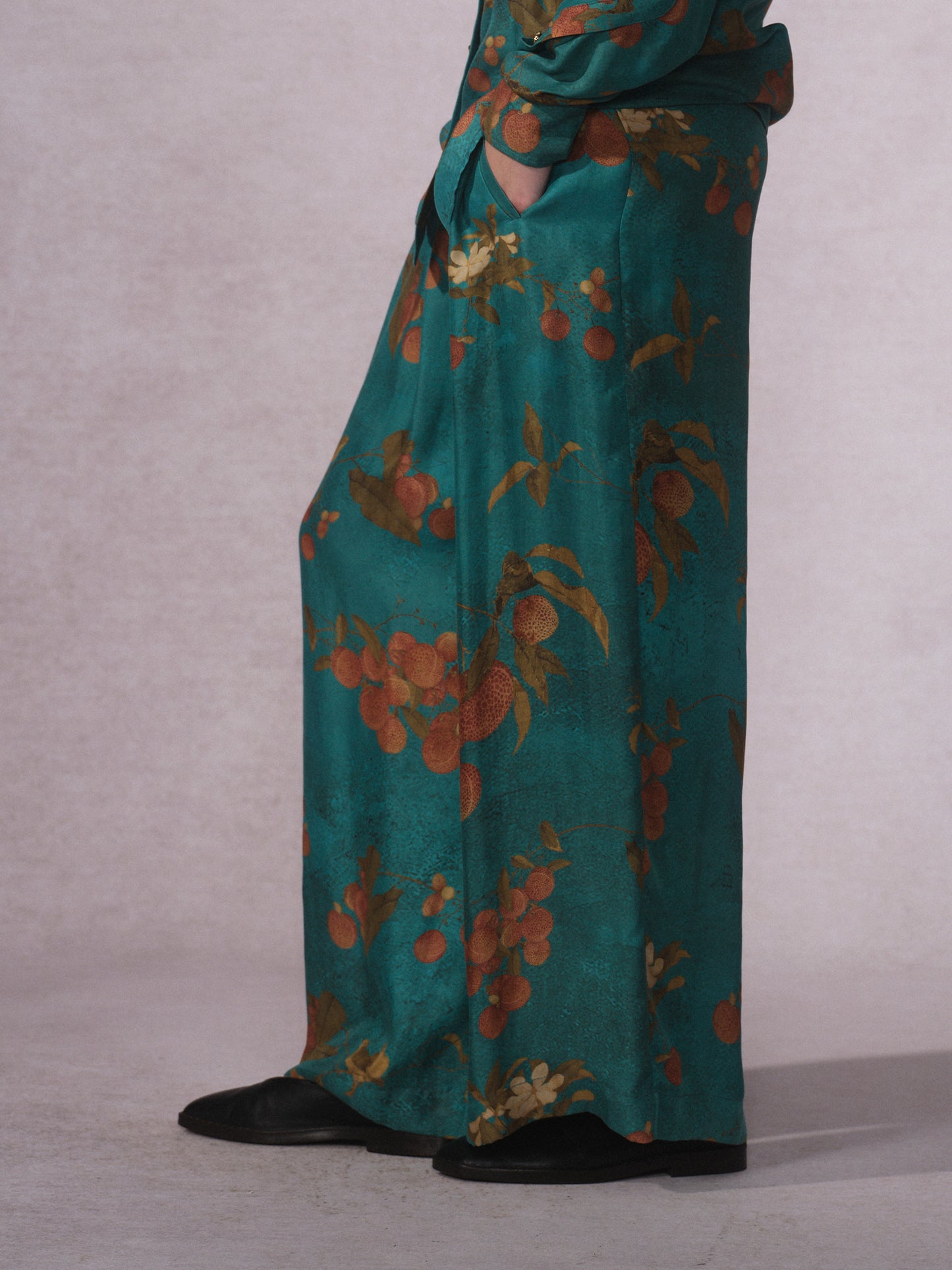 26SS 青荔枝印花铜氨长裤1