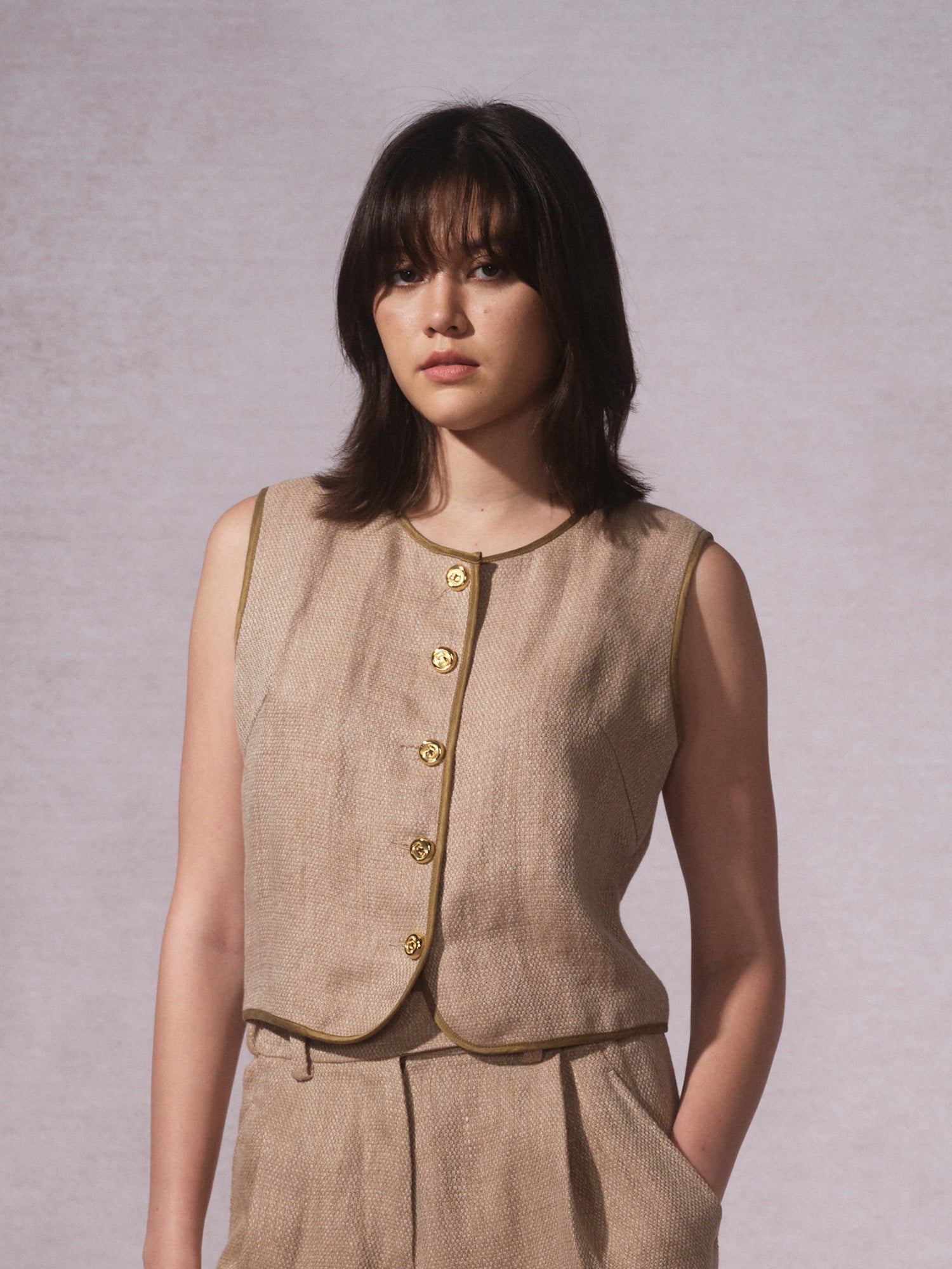 26SS 沉香黄麻马甲0