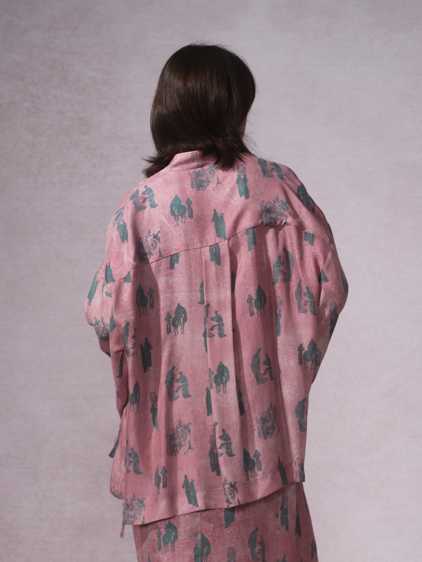 26SS 粉青铜印花铜氨道袍2