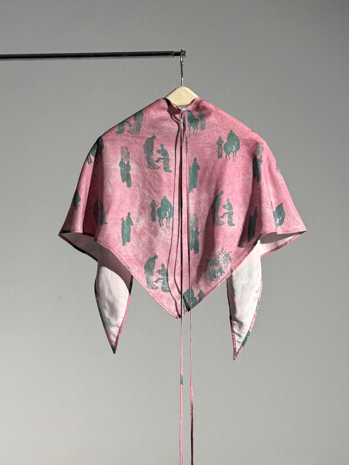 26SS 粉青铜印花铜氨挂脖抹胸白底图