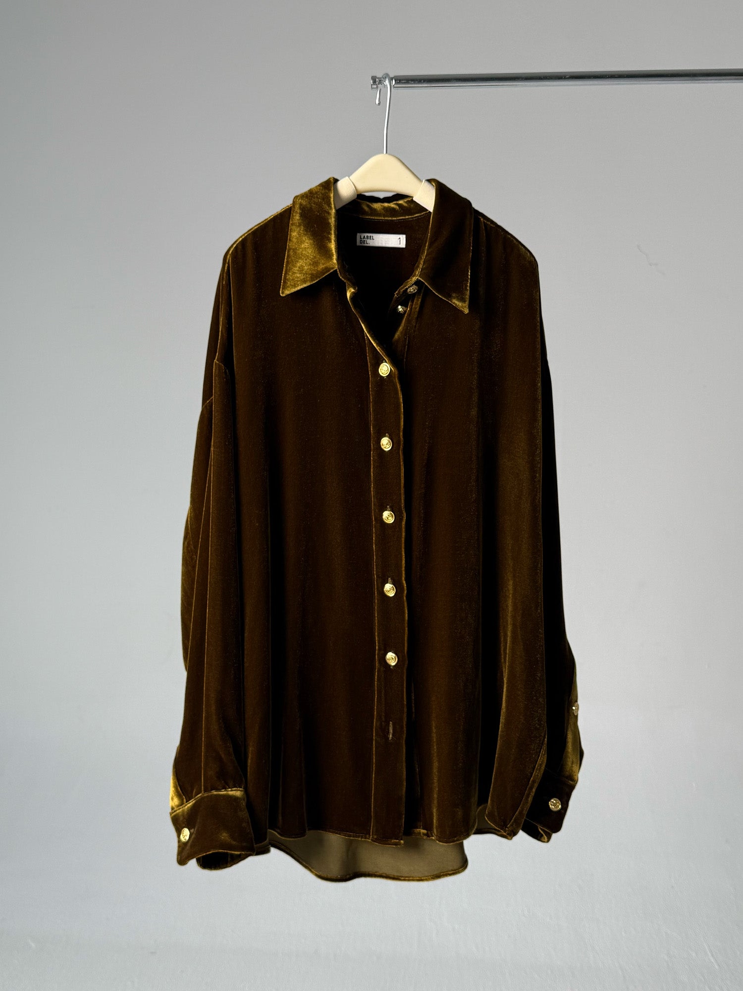 LABELDEL 25AW咖金丝绒衬衫白底图