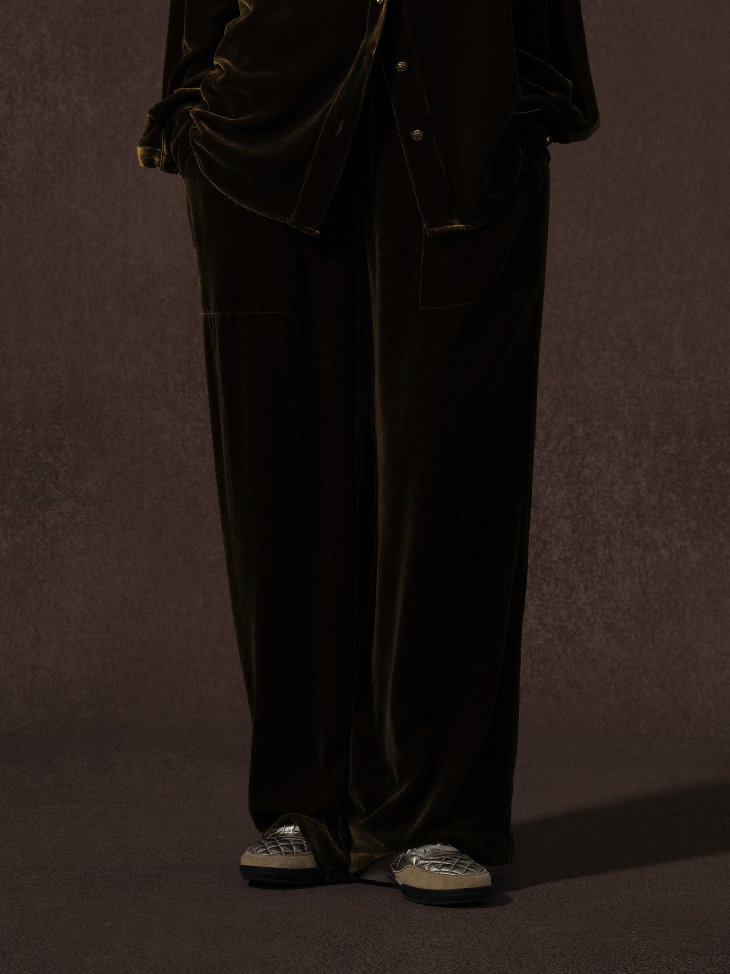 LABELDEL 25AW咖金丝绒长裤0