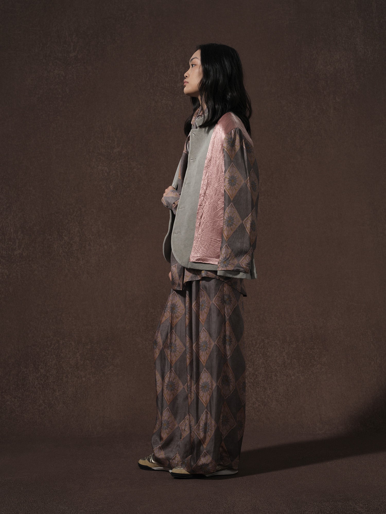 LABELDEL 25AW灰色平绒四袋夹克反 印花铜氨套装6