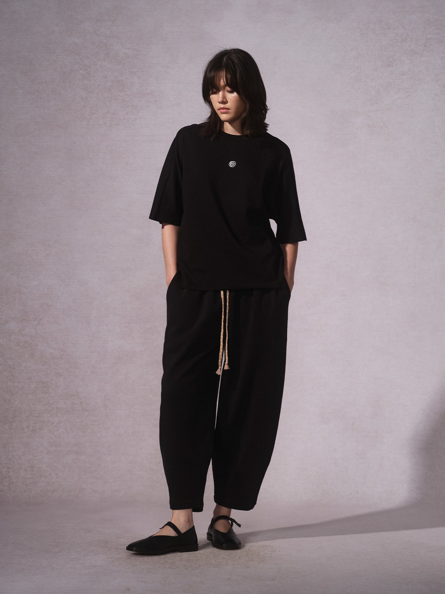 LABELDEL 25AW黑色小花T 卫裤3