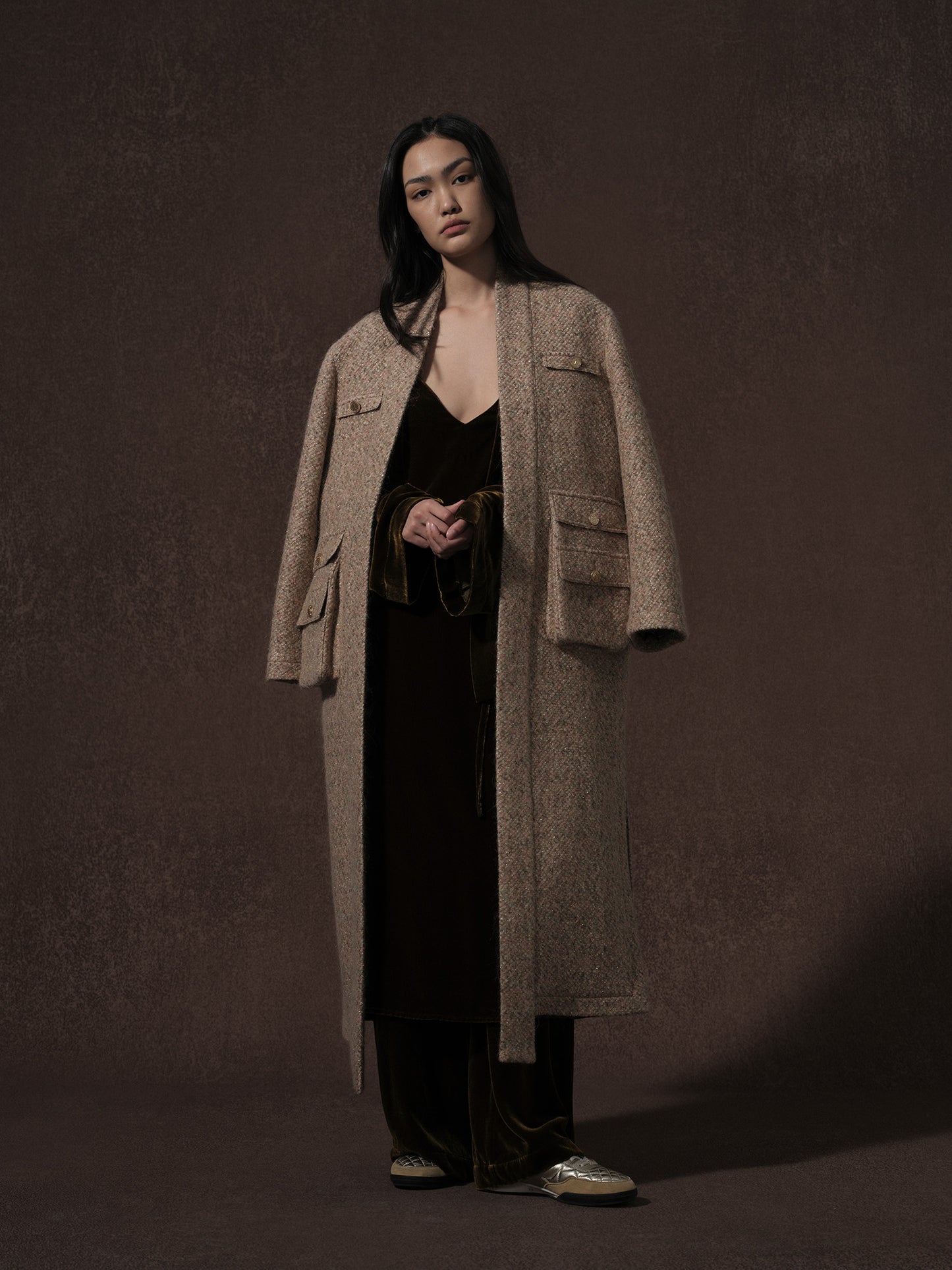 LABELDEL 25AW咖金丝绒连衣裙 鱼鳞纹粗花呢六袋大衣1