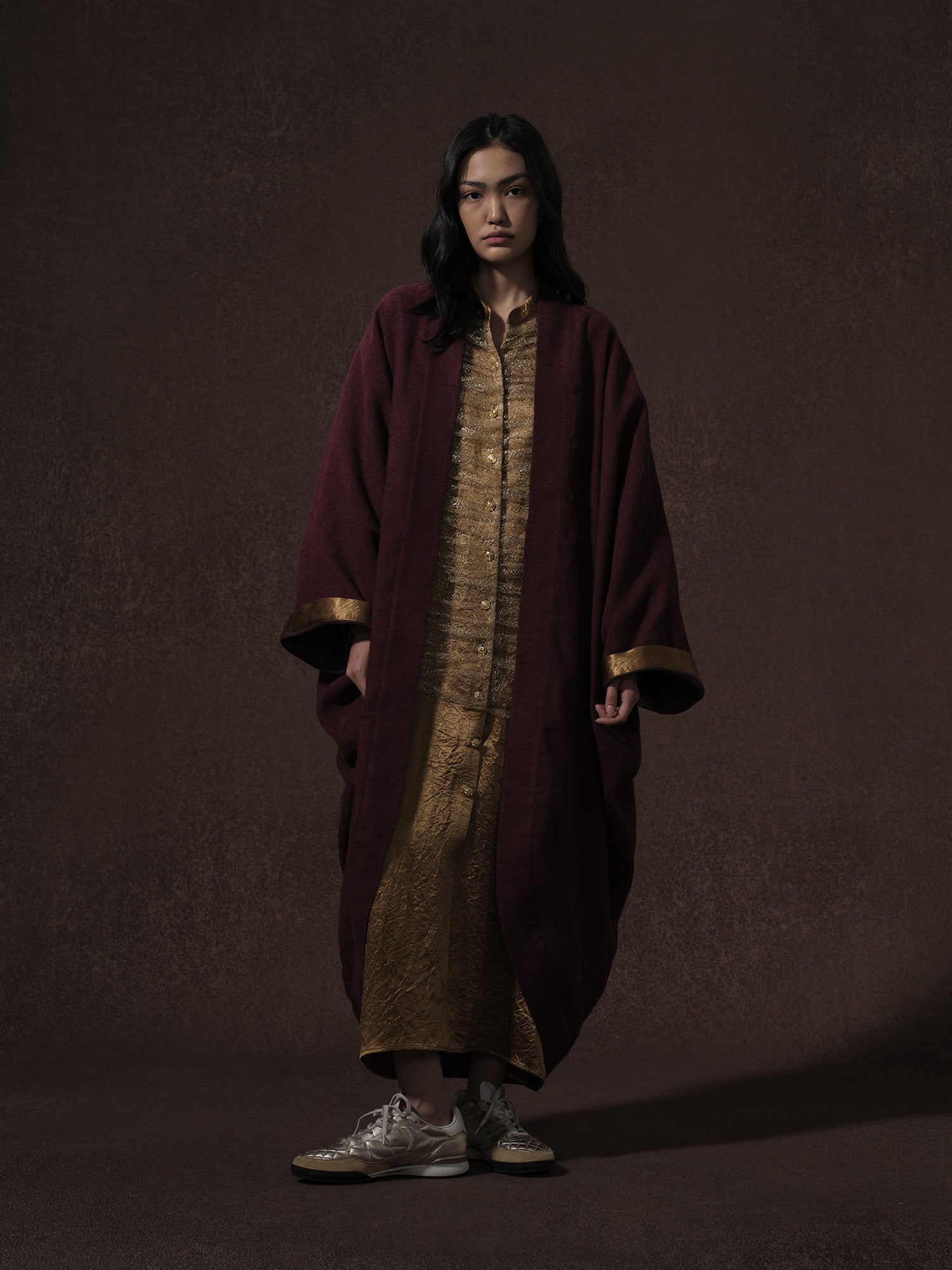 LABELDEL 25AW金色醋酸拼纱长袍 红色麻毛披风1