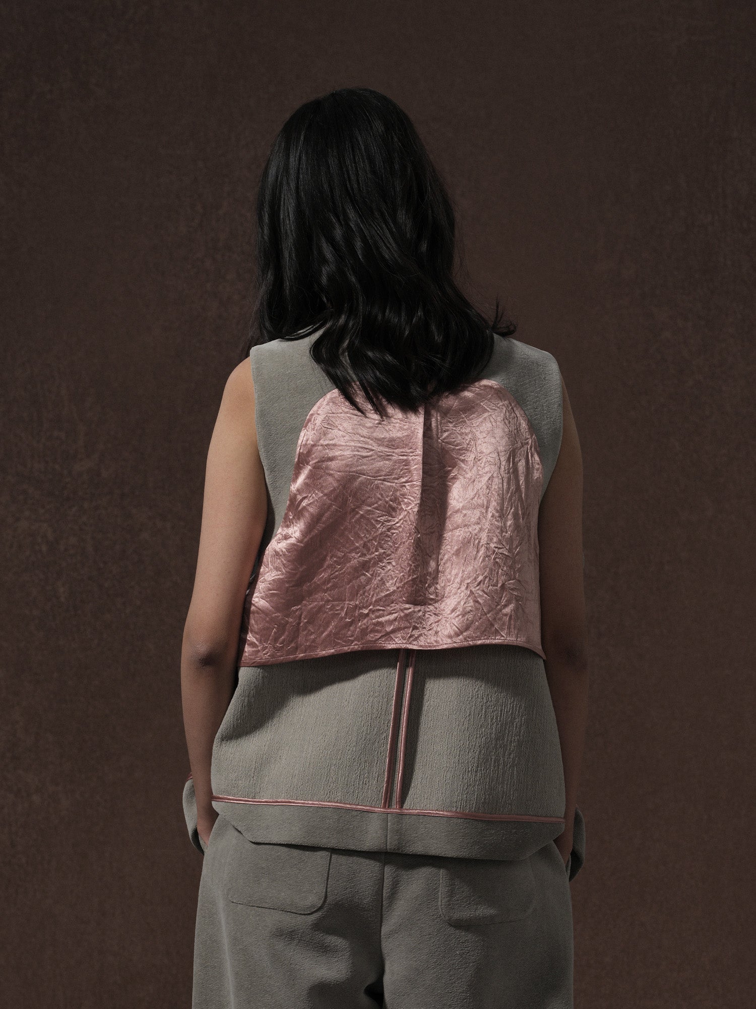 LABELDEL 25AW灰色平绒四袋马甲反