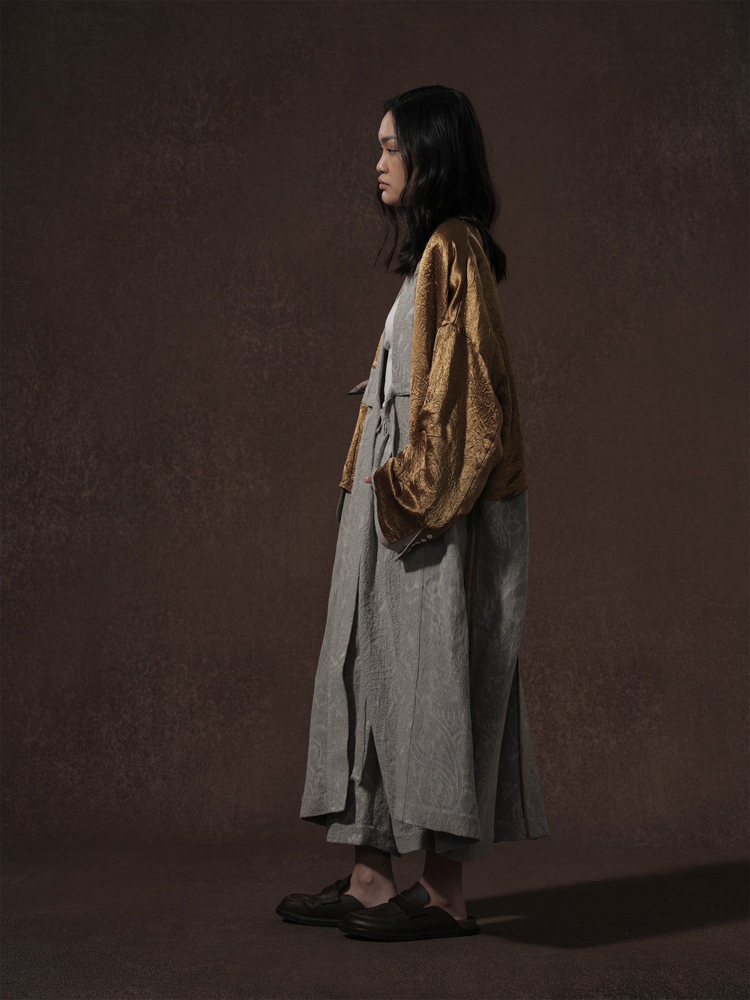 LABELDEL 25AW亚麻提花长袍大衣反面和裤子3