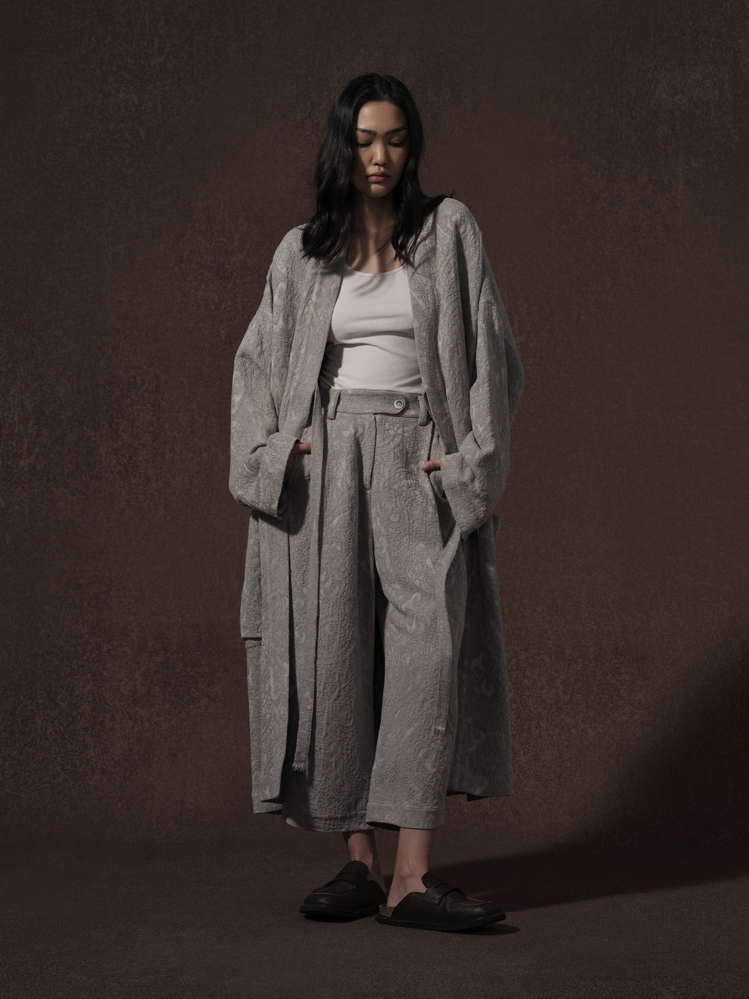 LABELDEL 25AW亚麻提花长袍大衣和裤子2