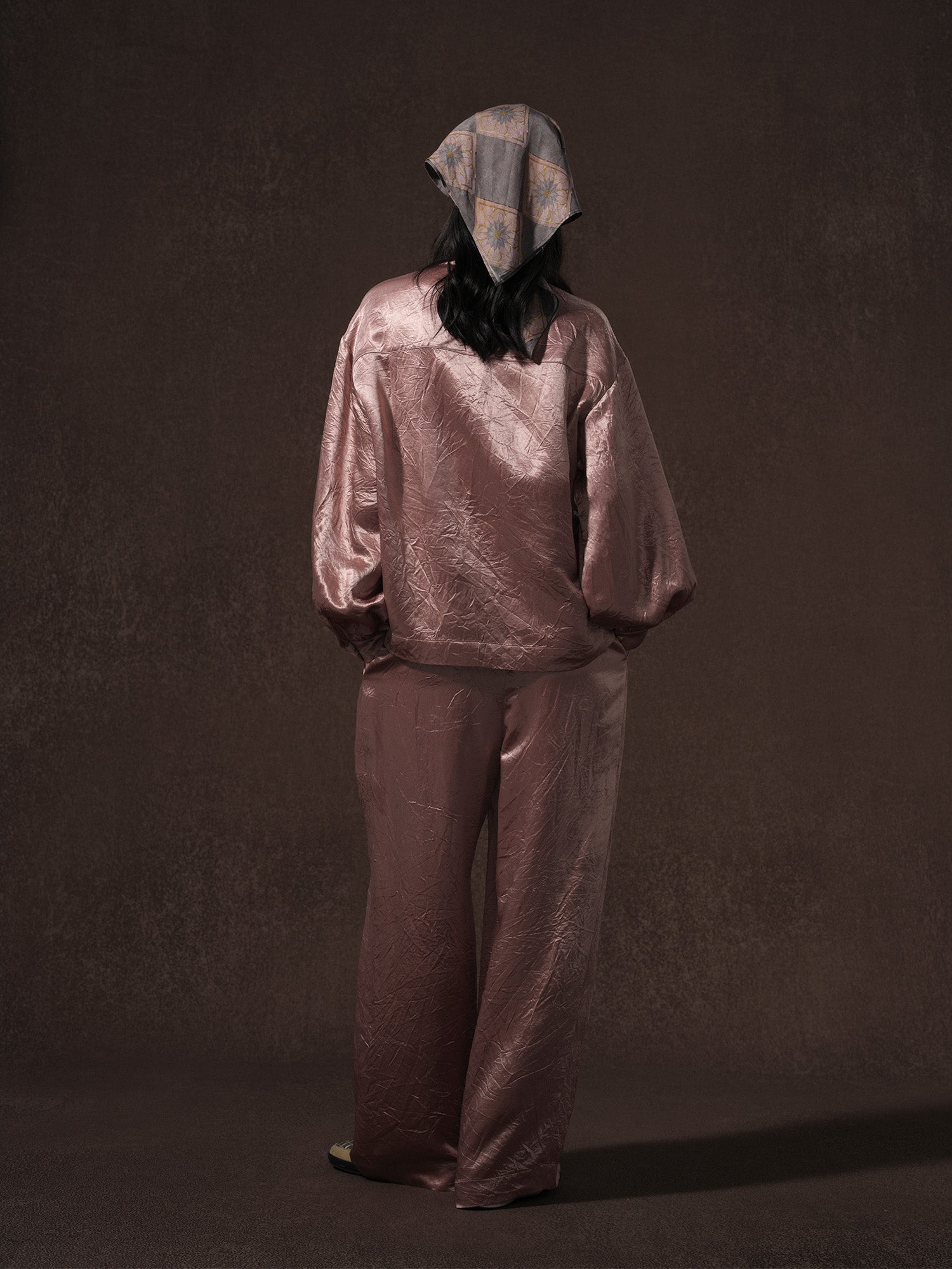 LABELDEL 25AW粉色醋酸长袖衬衫裤子3
