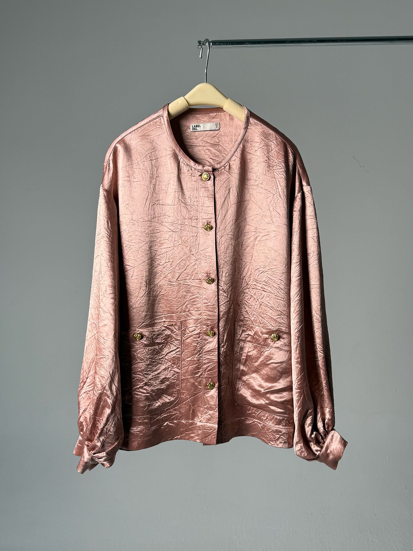 LABELDEL 25AW粉色醋酸长袖衬衫白底图