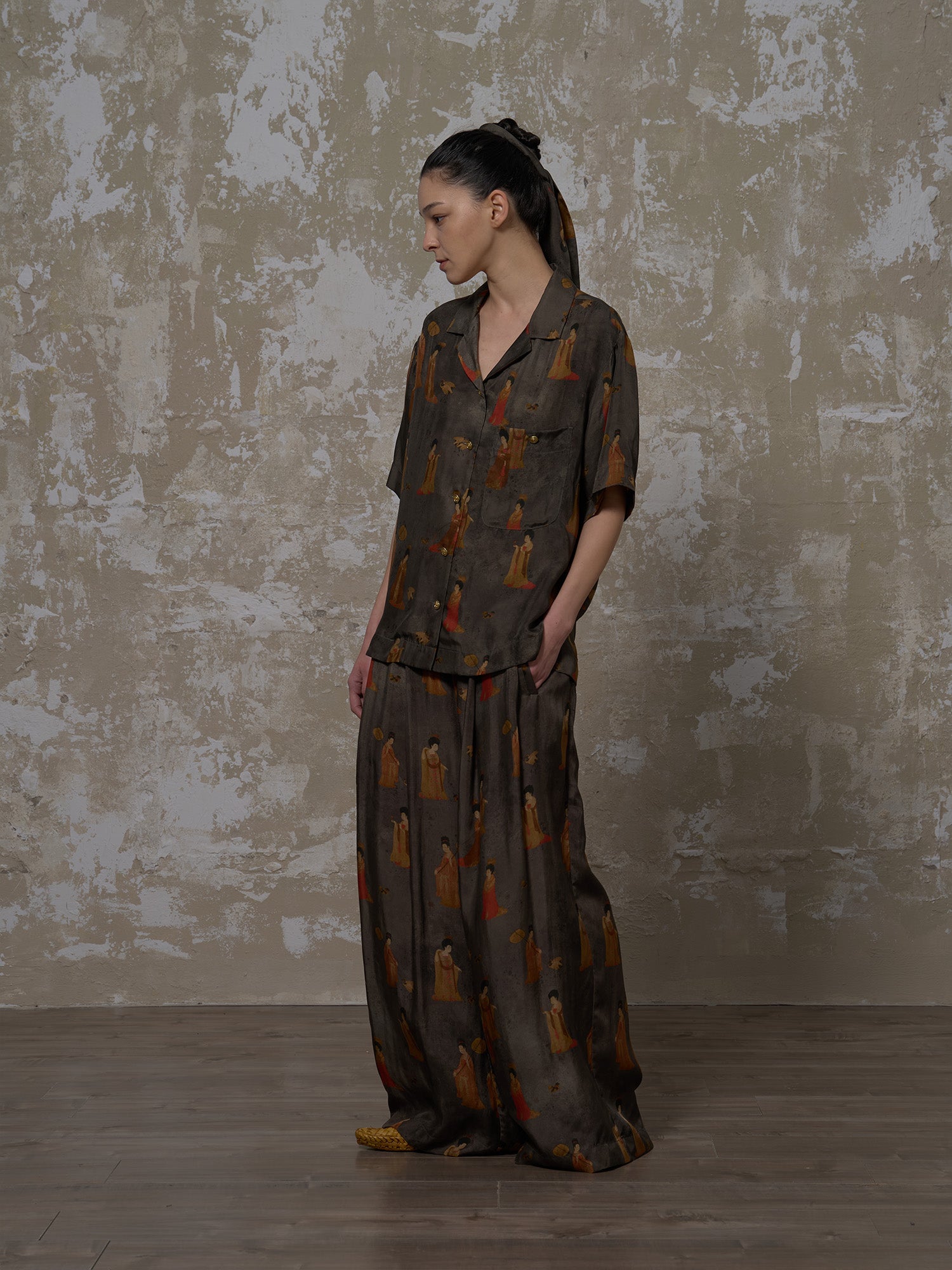 LABELDEL 25SS簪花仕女图铜氨印花短袖衬衫2