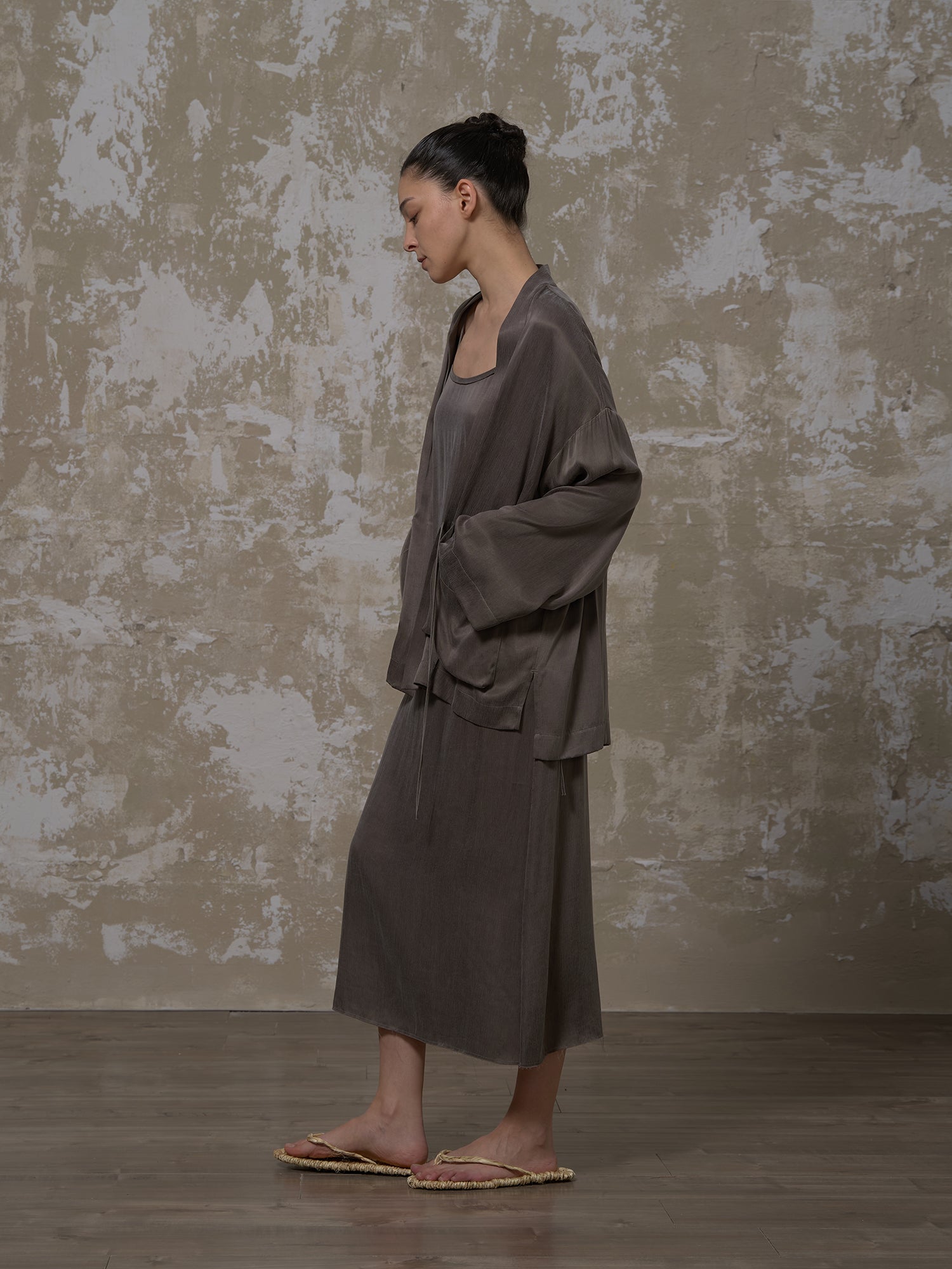 LABELDEL 25SS青灰铜氨道袍2