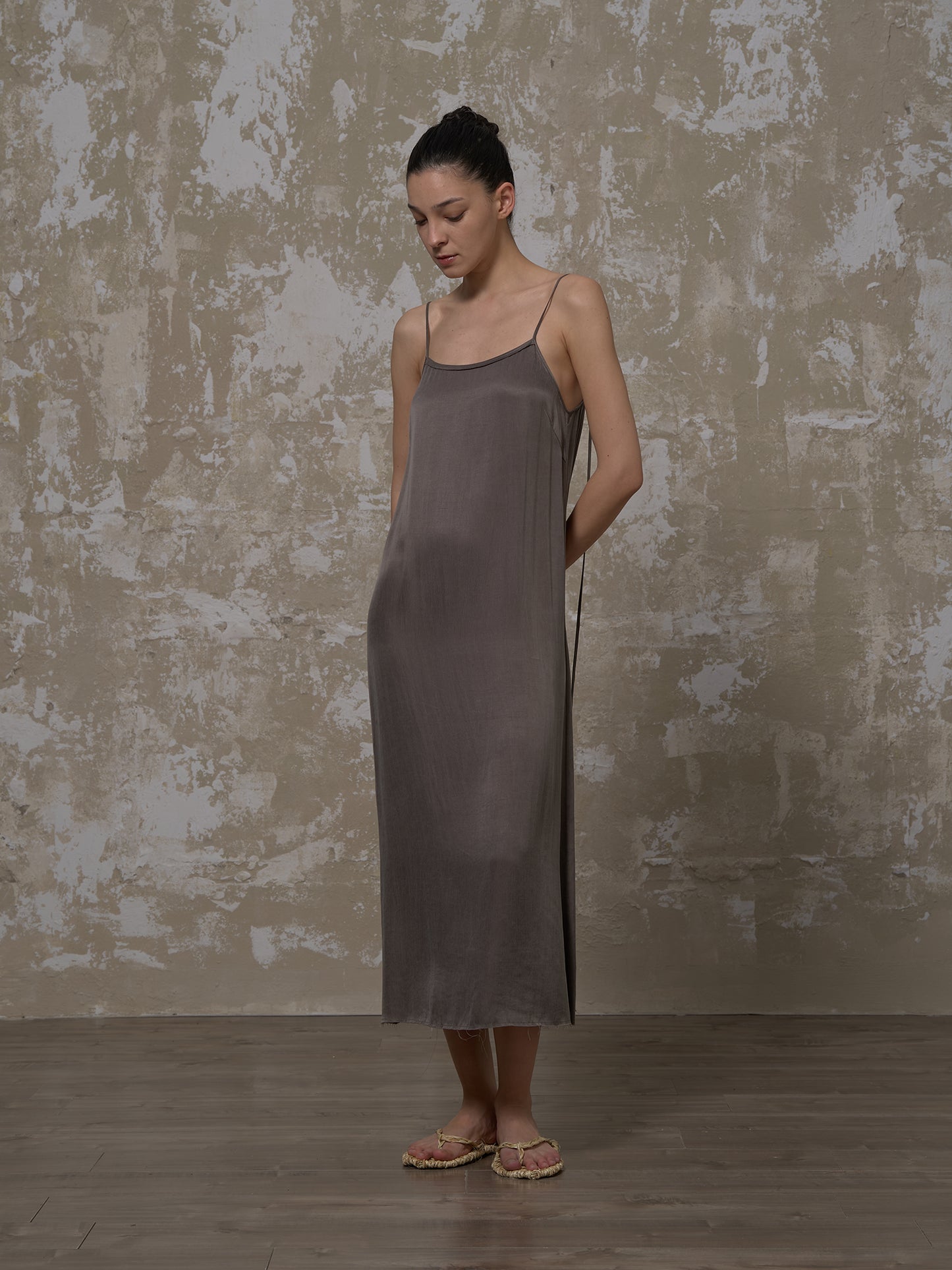 LABELDEL 25SS青灰铜氨连衣裙1