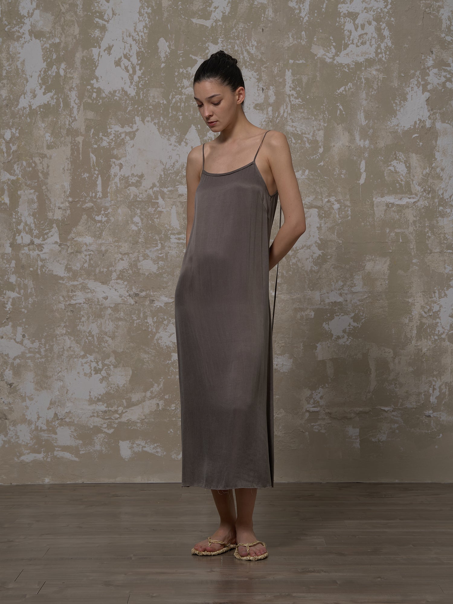 LABELDEL 25SS青灰铜氨连衣裙1