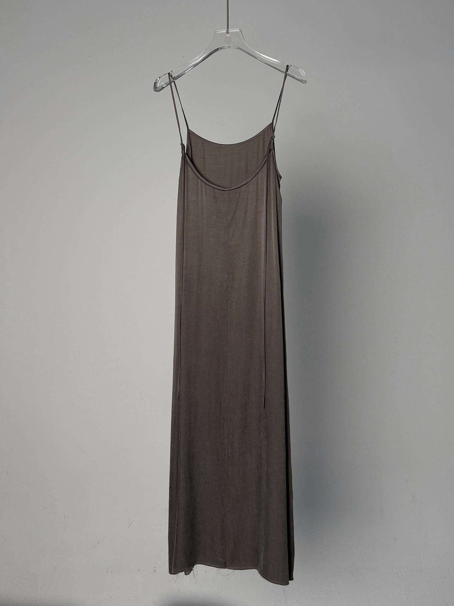 LABELDEL 25SS青灰铜氨连衣裙白底图2