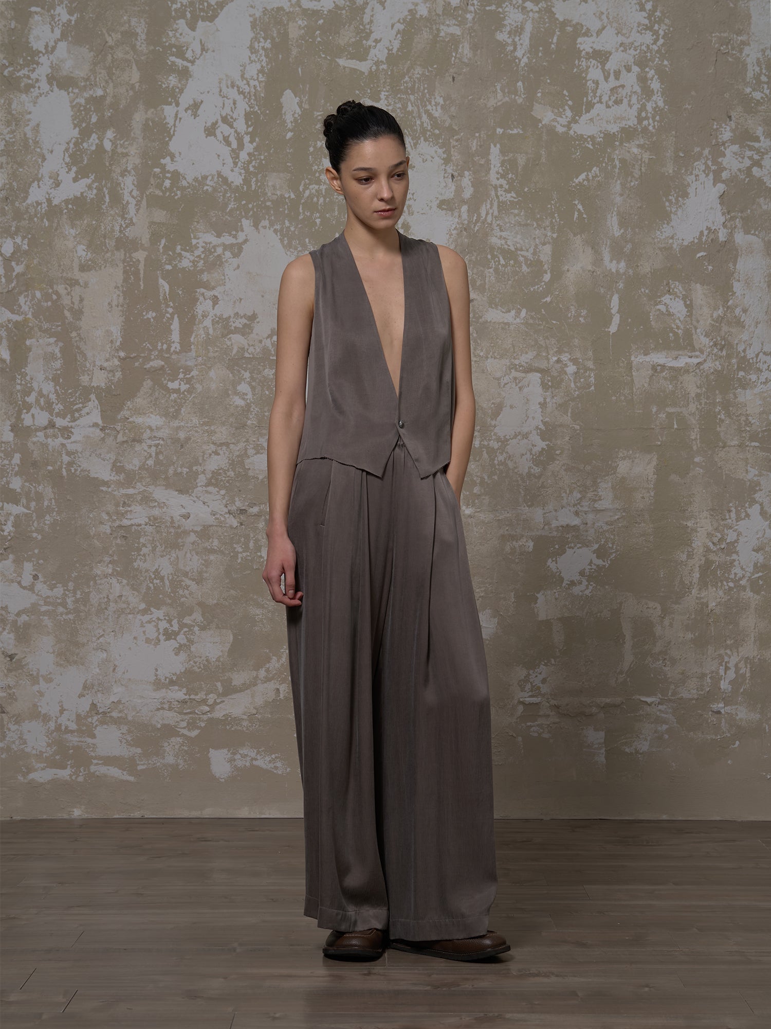 LABELDEL 25SS青灰铜氨马甲1