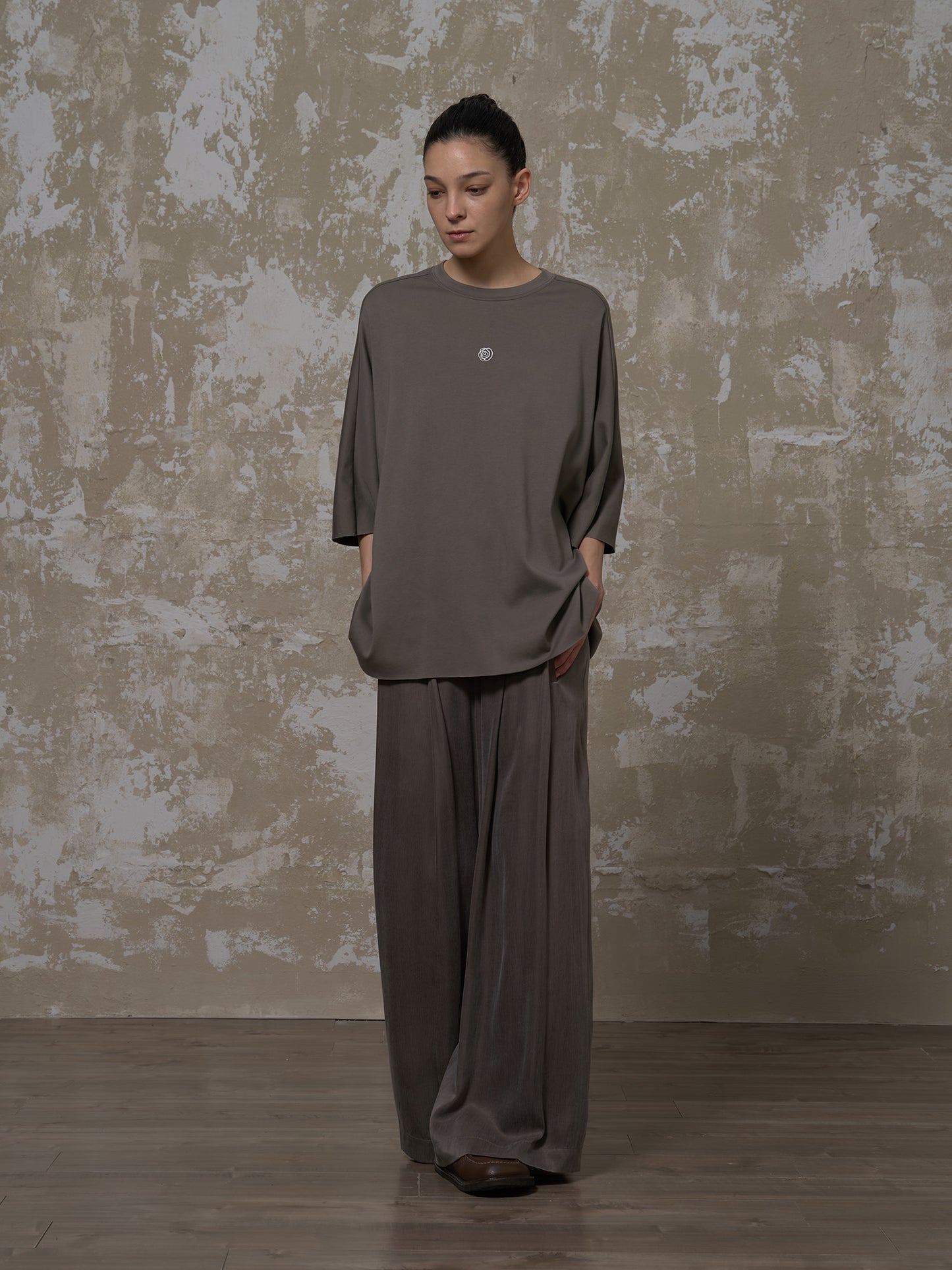 LABELDEL 25SS青灰小花T恤1