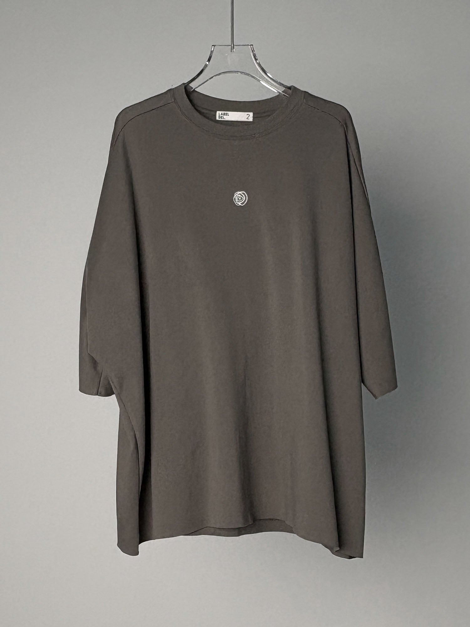 LABELDEL 25SS青灰小花T恤白底图