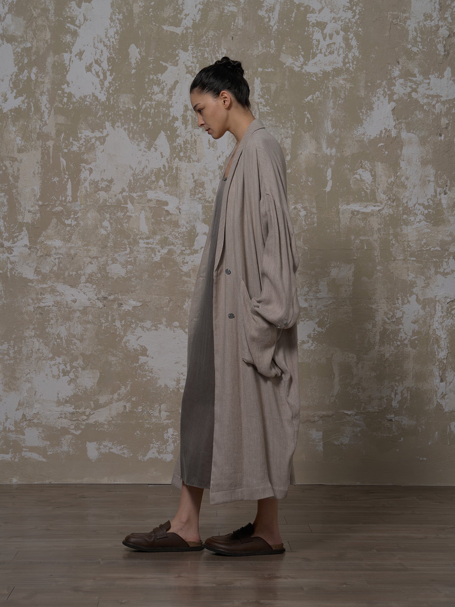 LABELDEL 25SS灰色亚麻长袍2