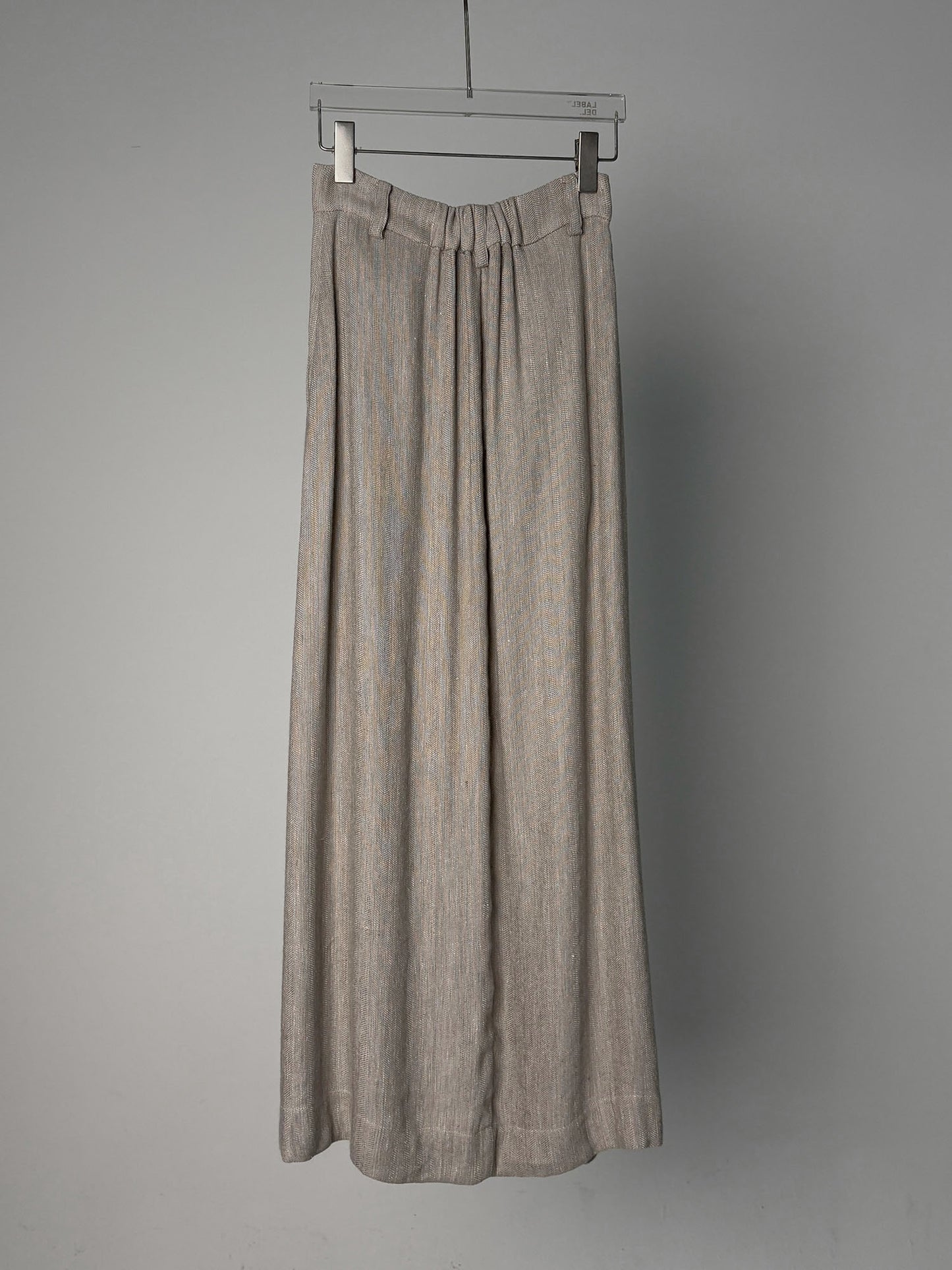 LABELDEL 25SS灰色亚麻半裙白底图2