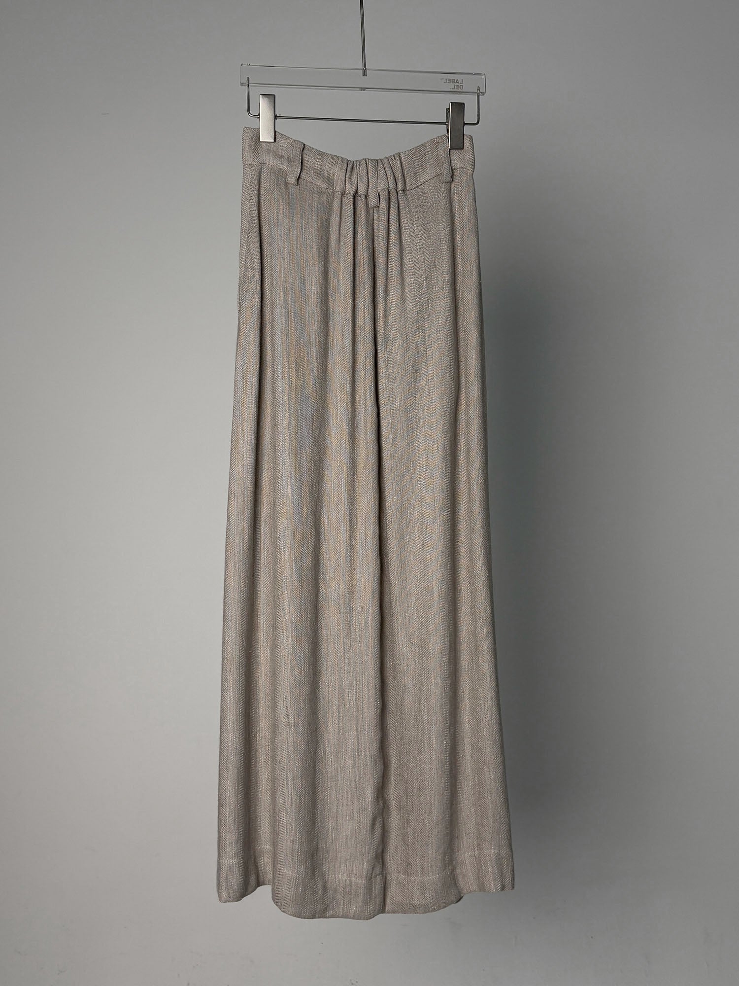 LABELDEL 25SS灰色亚麻半裙白底图2