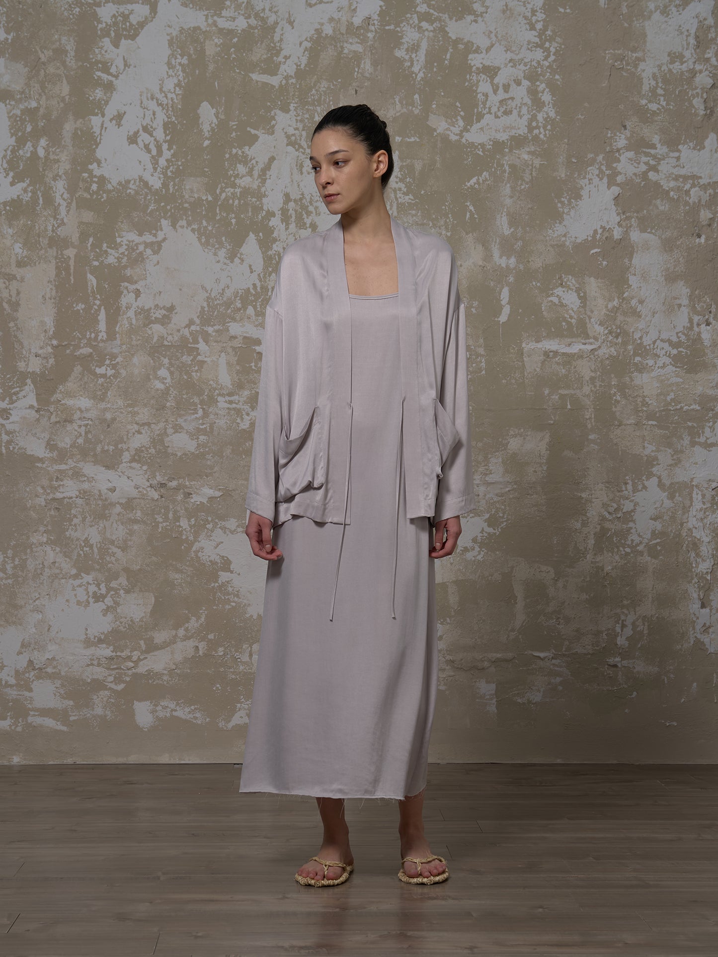 LABELDEL 25SS银灰铜氨道袍1