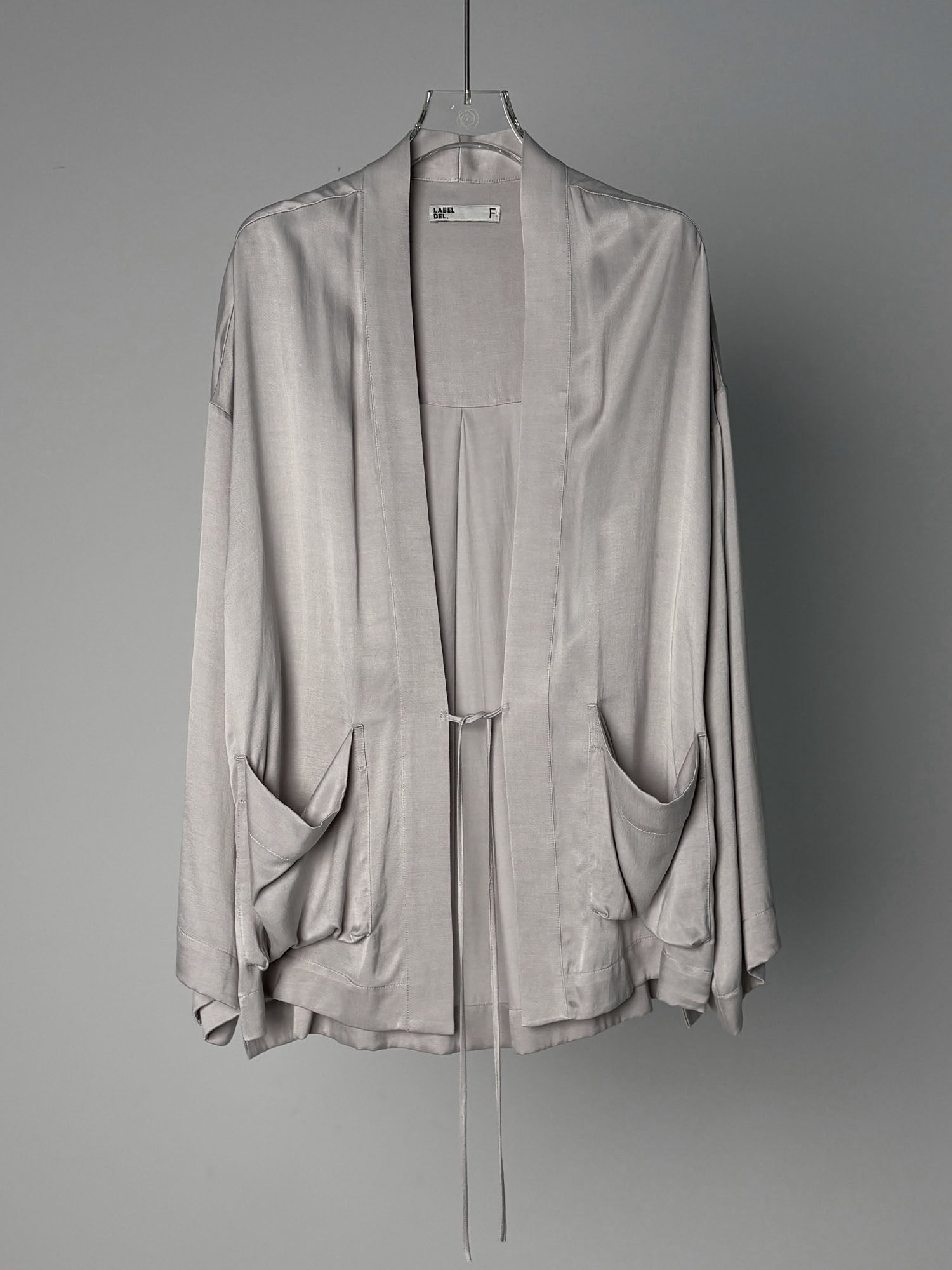 LABELDEL 25SS银灰铜氨道袍白底图