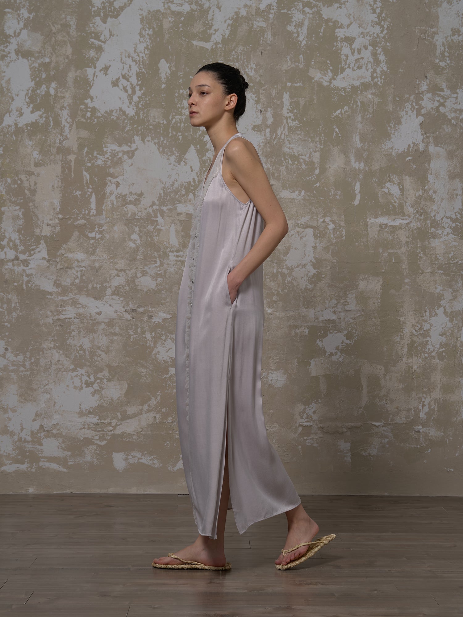 LABELDEL 25SS银灰铜氨拼纱连衣裙2