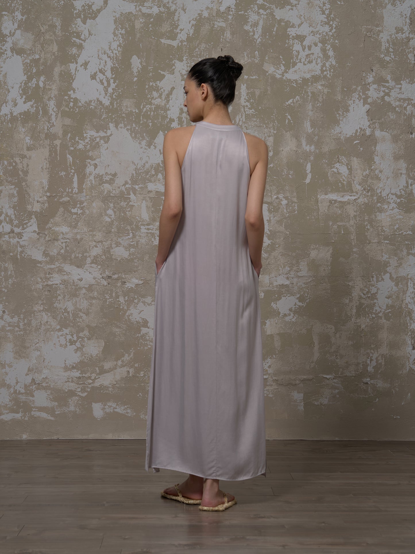 LABELDEL 25SS银灰铜氨拼纱连衣裙3