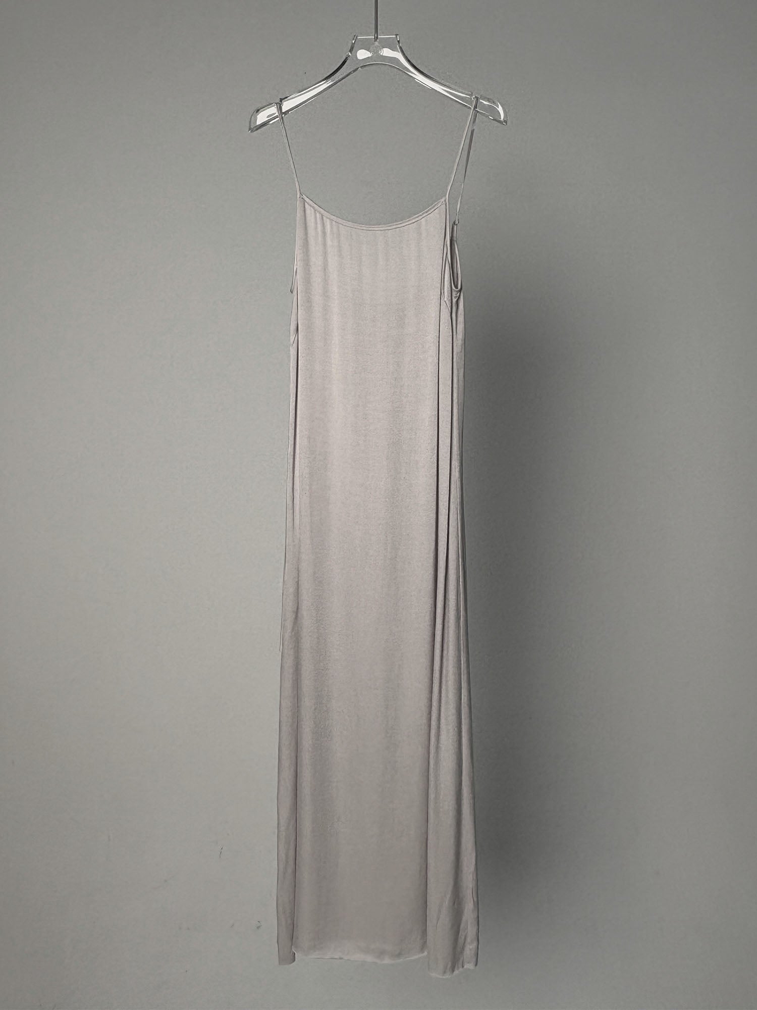 LABELDEL 25SS银灰铜氨连衣裙白底图