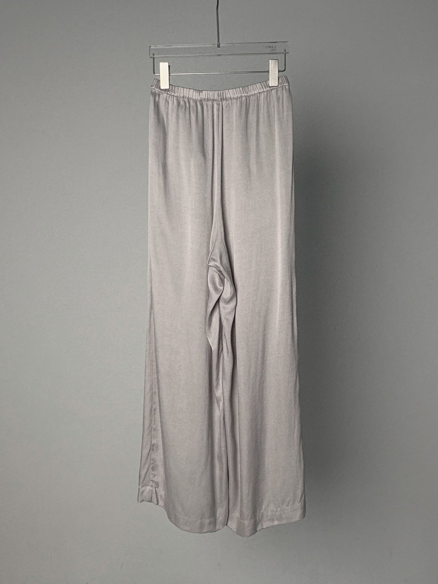 LABELDEL 25SS银灰铜氨长裤白底图2