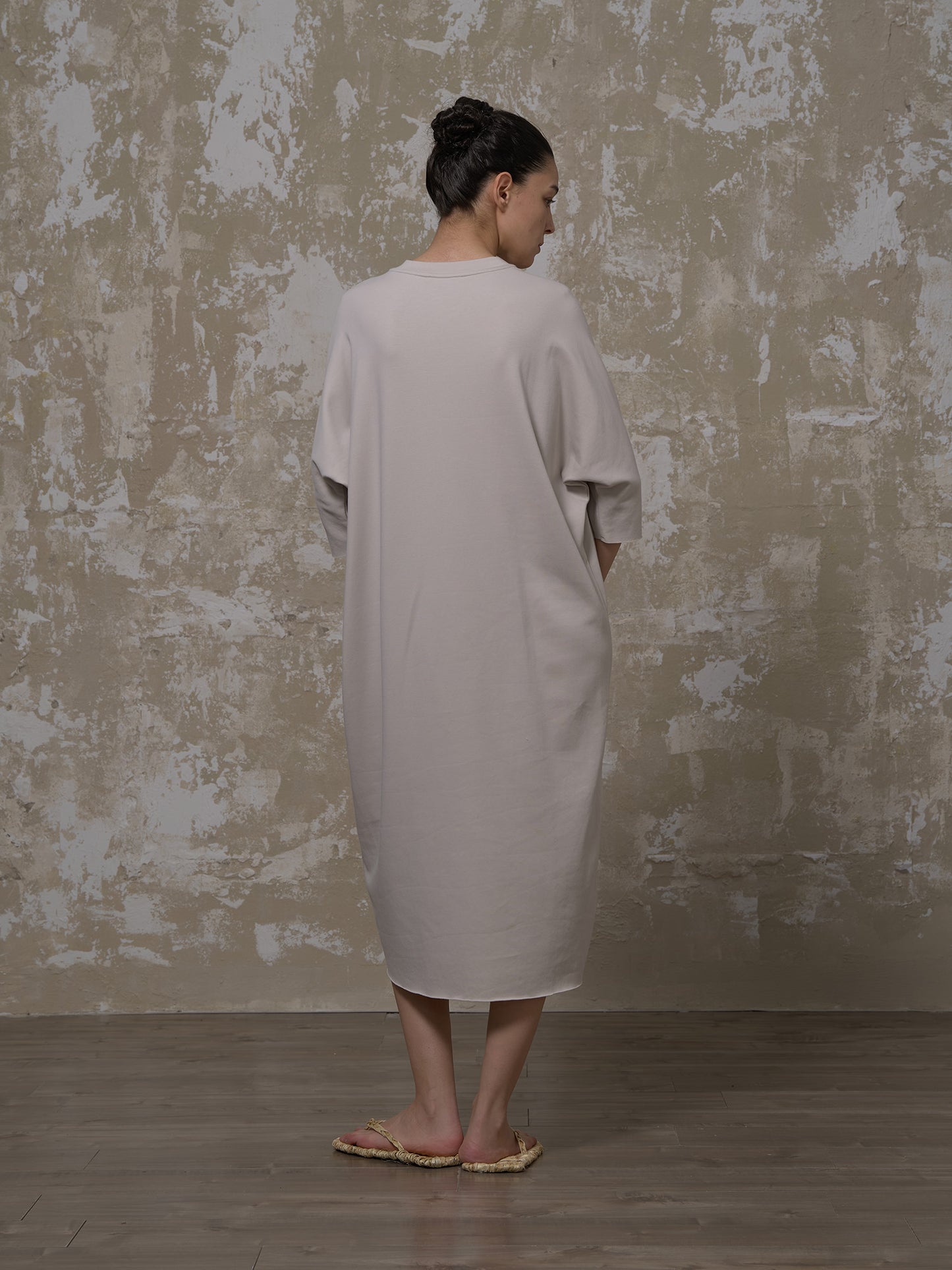 LABELDEL 25SS银灰小花T恤连衣裙3