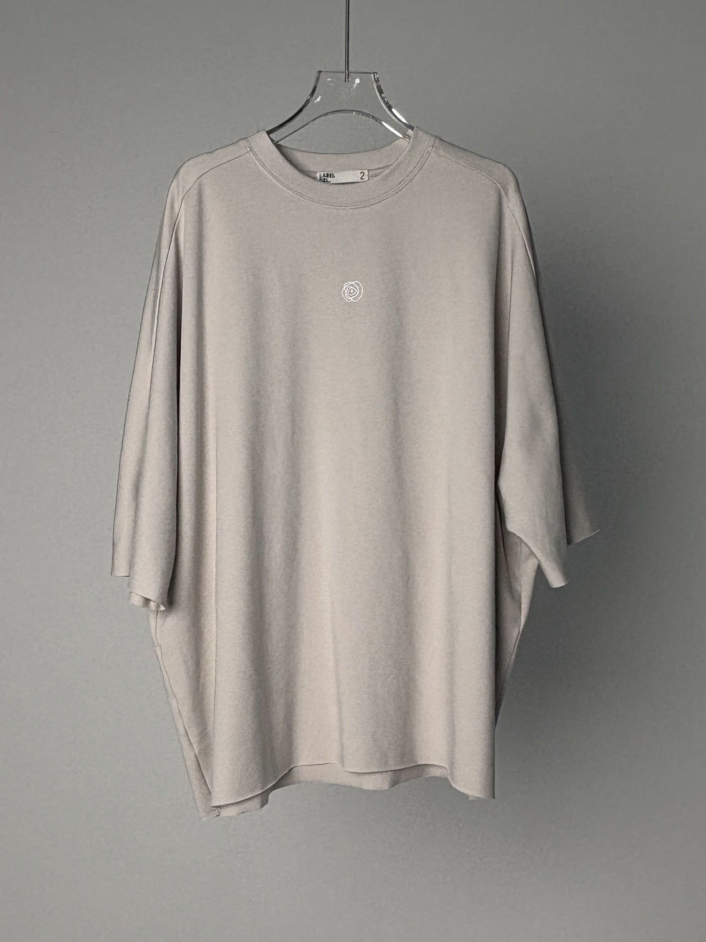 LABELDEL 25SS银灰小花T恤白底图