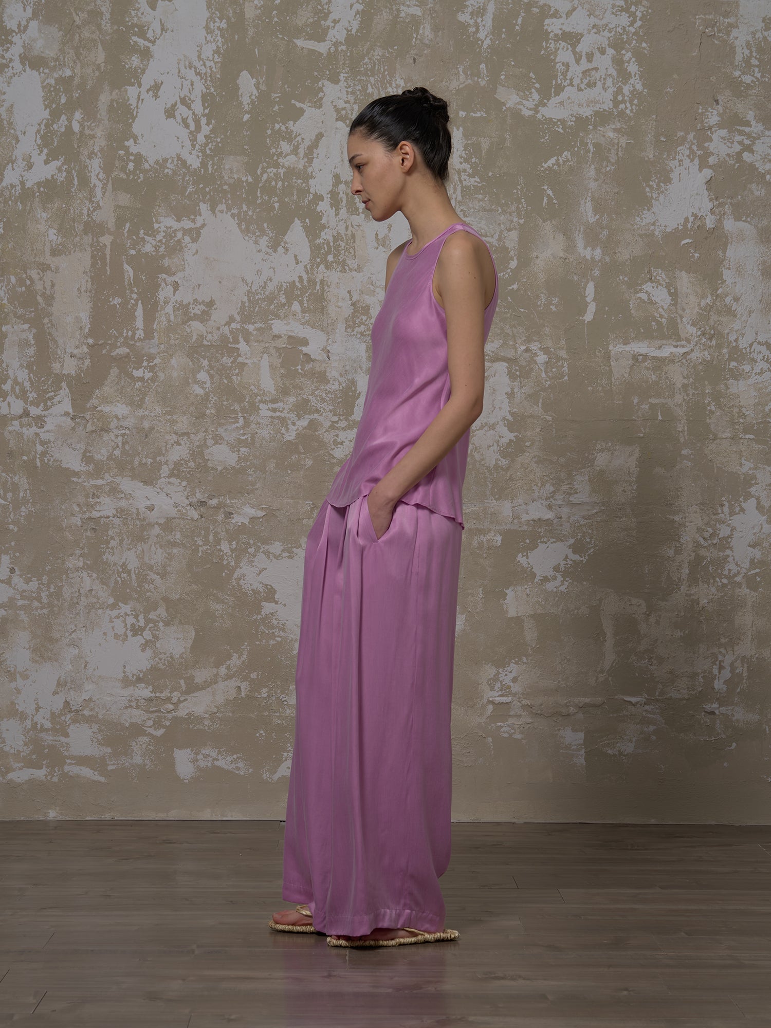 LABELDEL 25SS粉紫铜氨圆领背心2