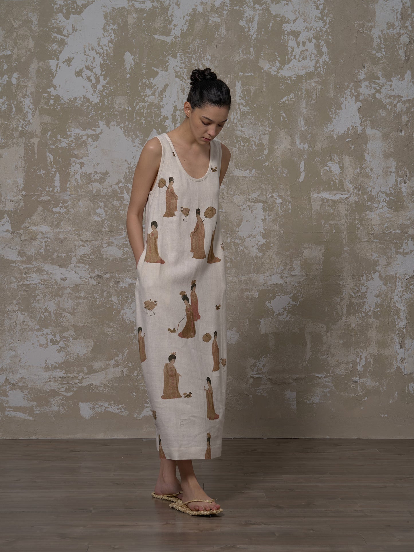 LABELDEL 25SS簪花仕女图白麻印花连衣裙5