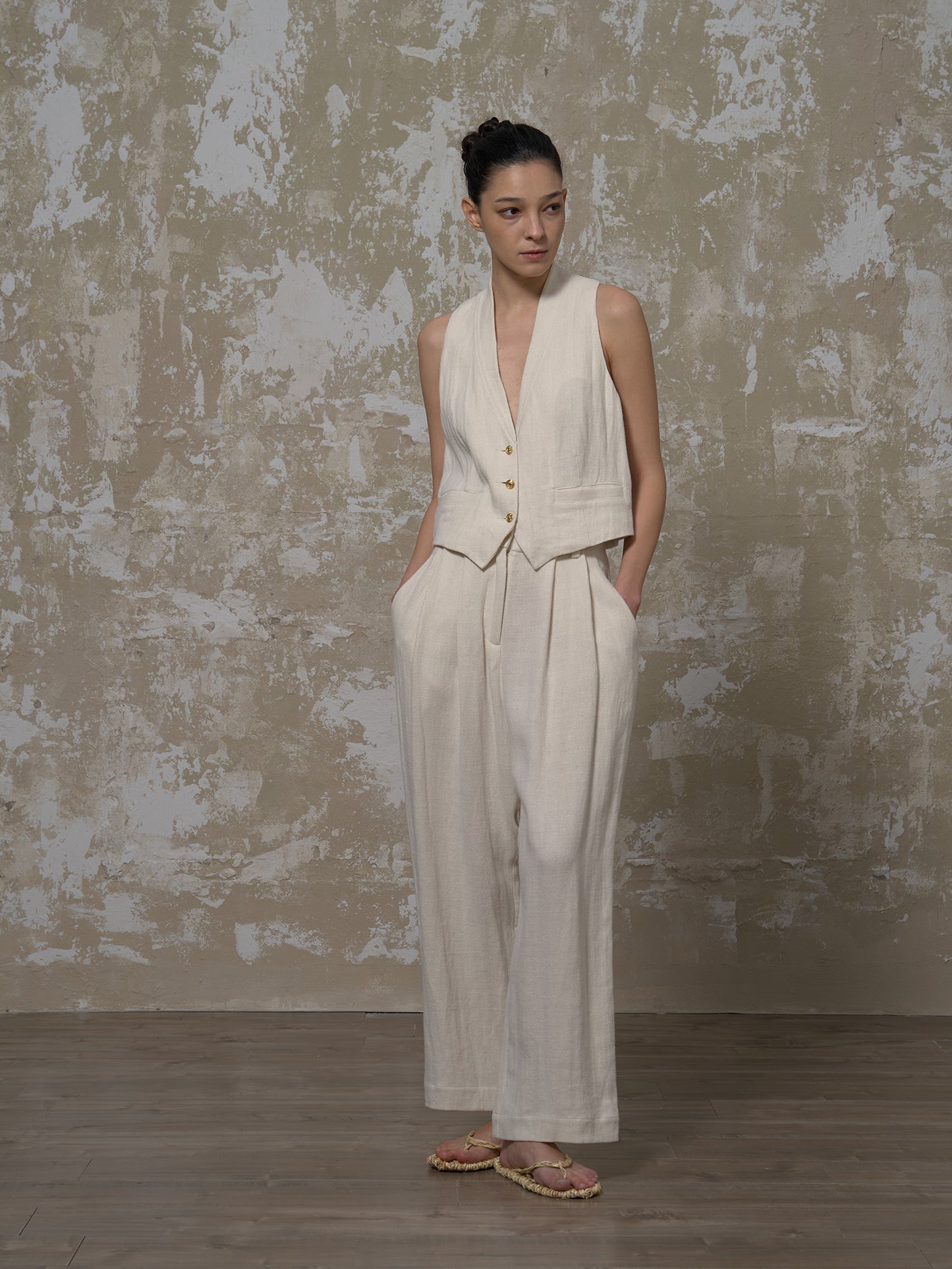 LABELDEL 25SS白色亚麻马甲1