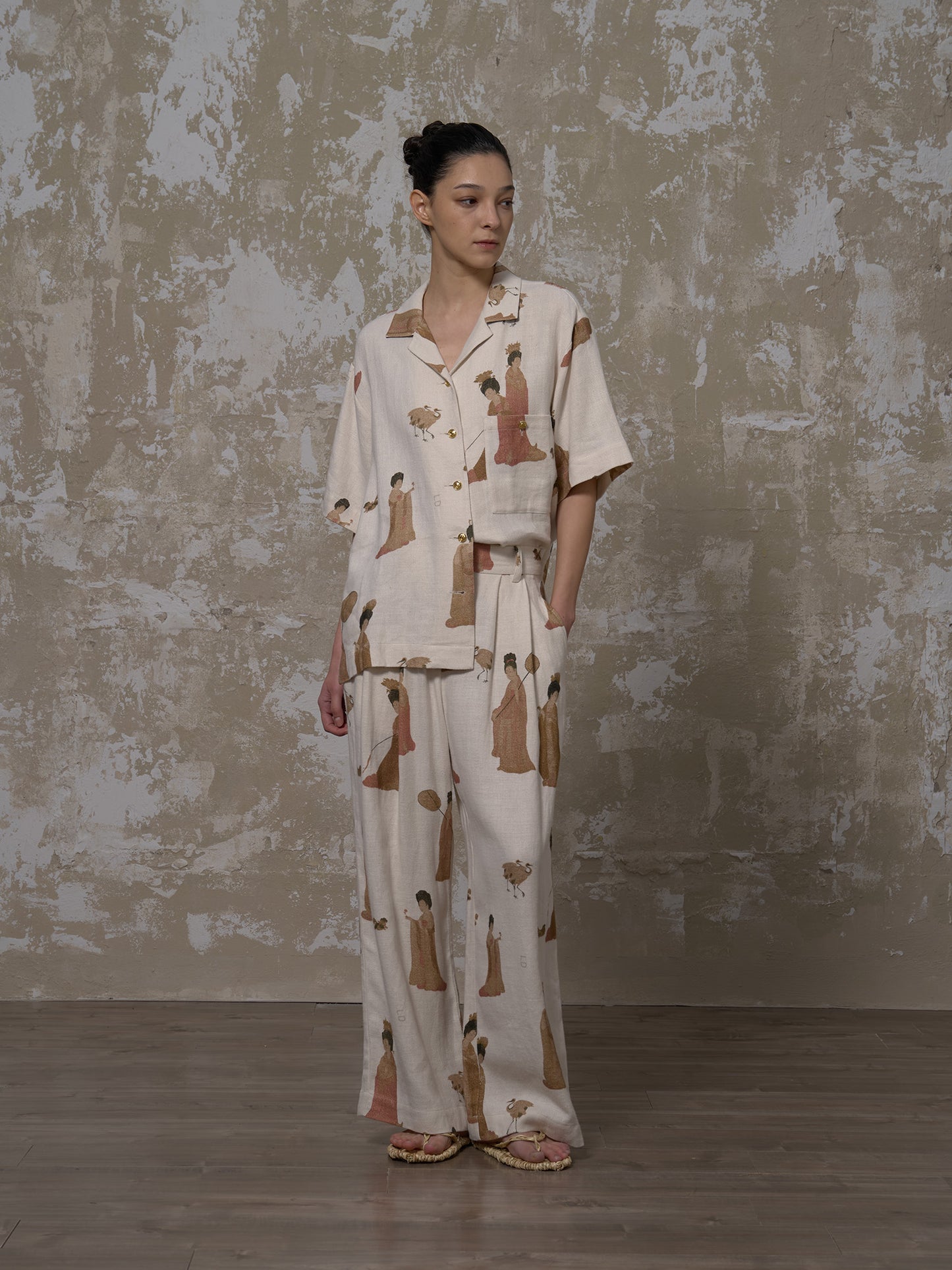 LABELDEL 25SS簪花仕女图白麻印花短袖衬衫1