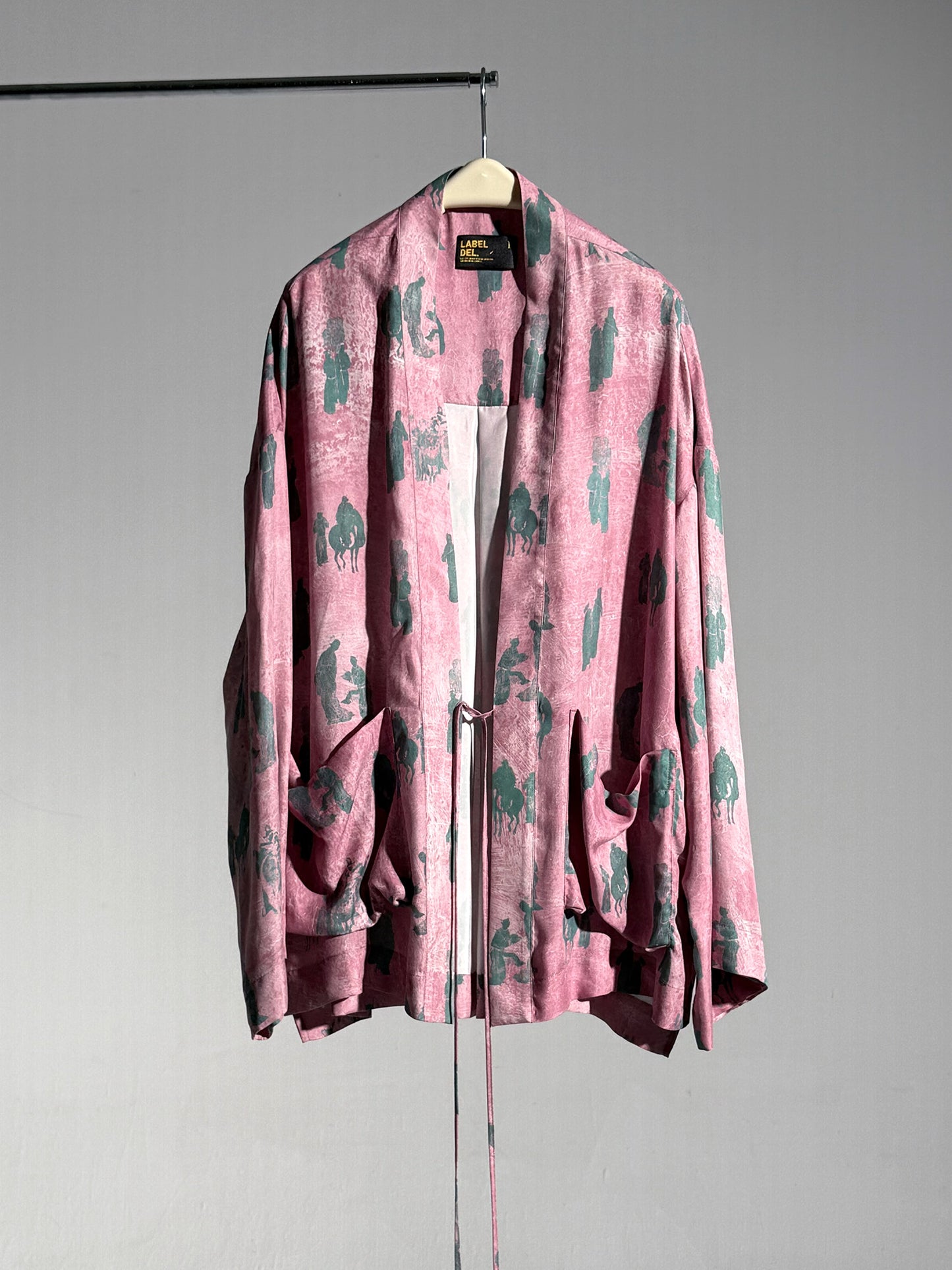 26SS 粉青铜印花铜氨道袍白底图